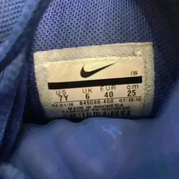 NIKE Prime Hype DF 2016 (GS) Mens Youth size 7 Basketball-Shoes 845096 PRISTINE - Picture 6 of 8